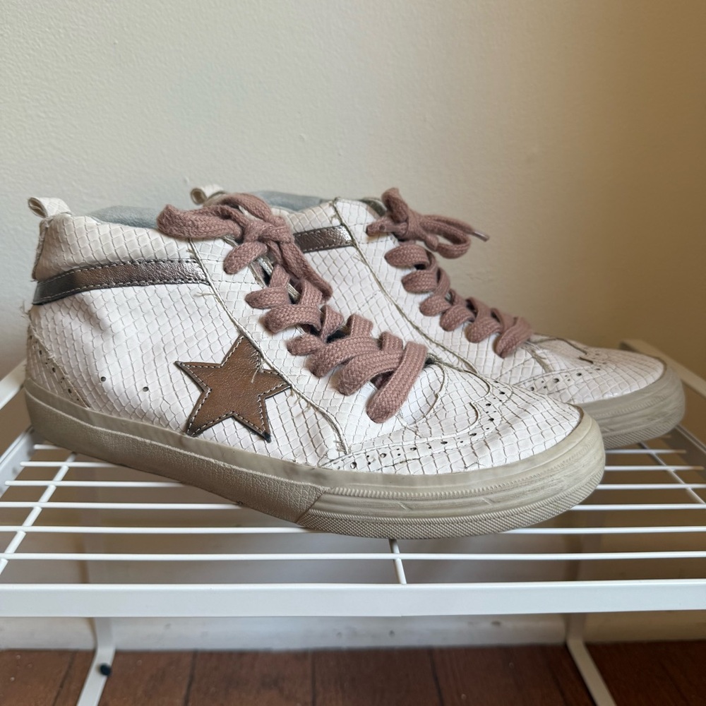 ShuShop Paulina Bone Hi Top Snake Sneakers Star Design Pink‎ Laces Size 8